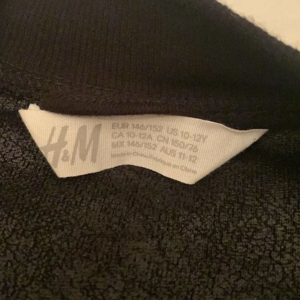 Black Jacket - Picture 5 of 6